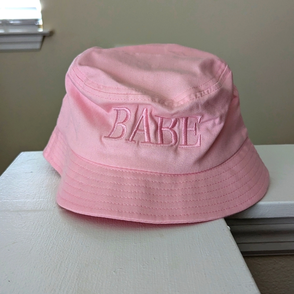 Pink Babe bucket hat